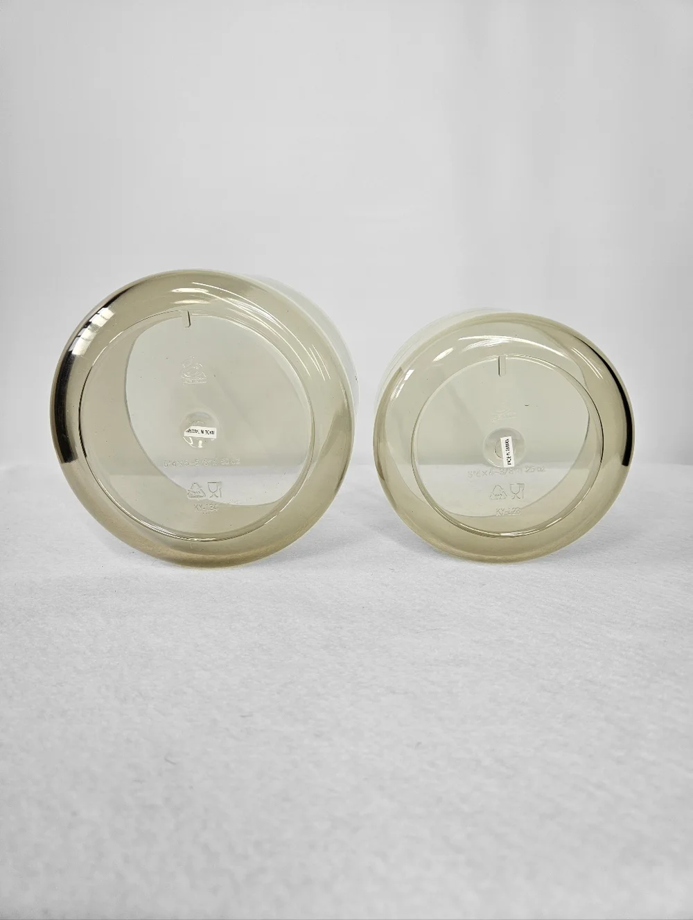 FoodSaver 2 NEW Canisters 50ox 25oz Vacuum Airtight Round Containers Nesting